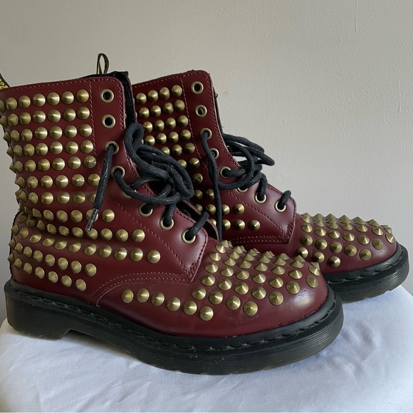 Dr. Martens Cherry Red Spikes - Picture 5 of 11
